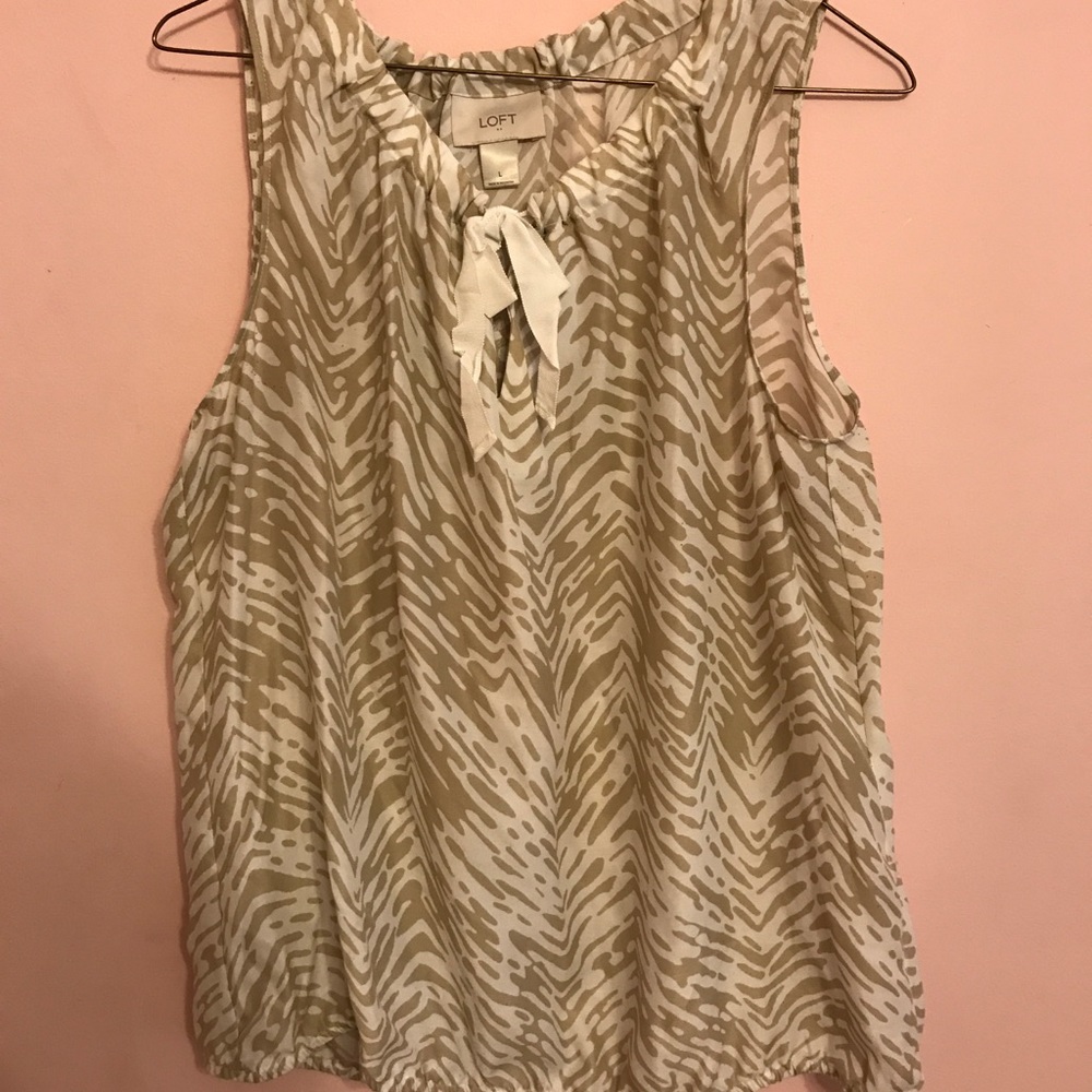 Loft Tan and White patterned tank top